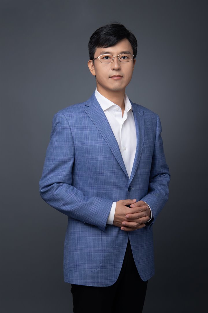 韩非 教授人像